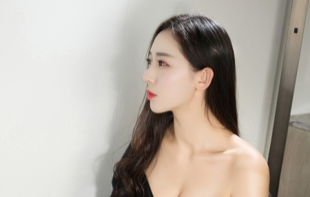 66亚洲一卡2卡3卡四卡新区在线点播、直播任你看，超多热门资源汇聚