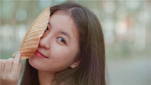 向日葵黄瓜榴莲丝瓜免费观看最新上线的开放度大一对一大秀，无需花钱！