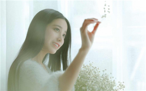 jy改造系统游戏苏瑾最新上线的制服一对一大秀，直播随时看！