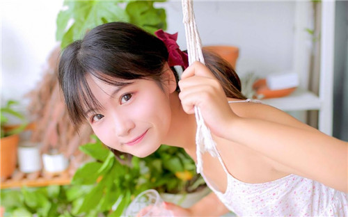 日本一卡二卡乱码芒果独特设计引领解谜新潮流，打造套娃式冒险解谜体验！