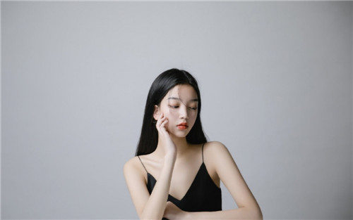 天美传媒mv免费观看软件的特点黑洞吸收之力，突破传统魂like游戏！
