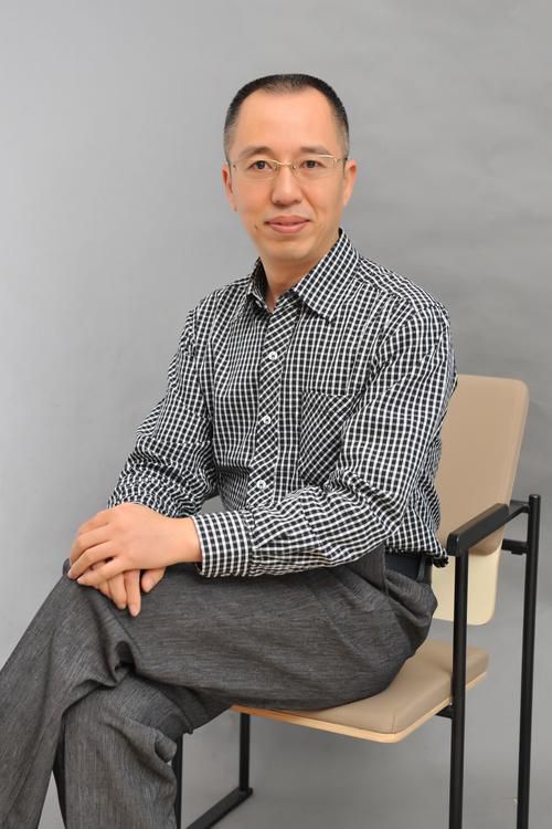 李华手机深度评测：真实用户体验与性能全解析